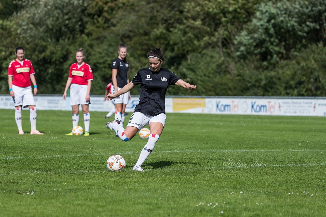 Bild 103 - F SV Henstedt Ulzburg II - SSC Hagen Ahrensburg : Ergebnis: 0:4